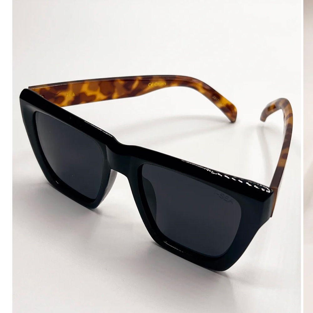 I-SEA Ava Polarized Sunglasses